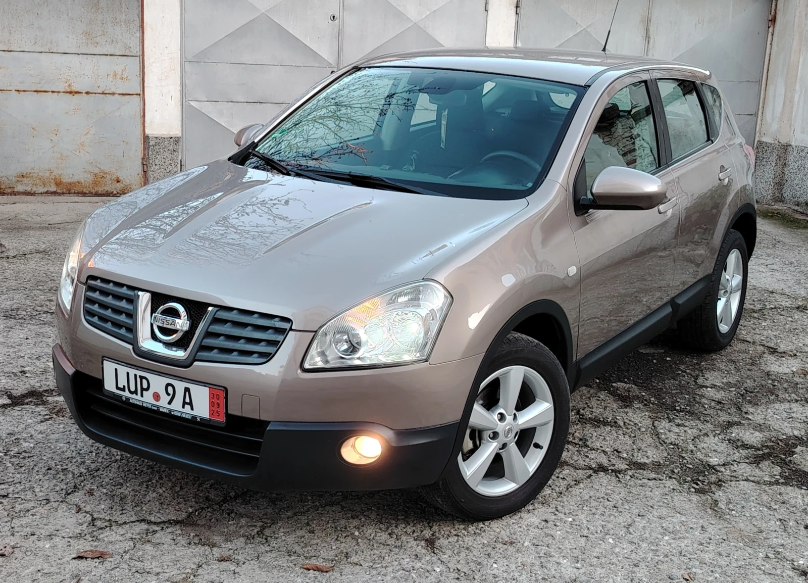 Nissan Qashqai 2.0i 141к.с Уникат! , снимка 1