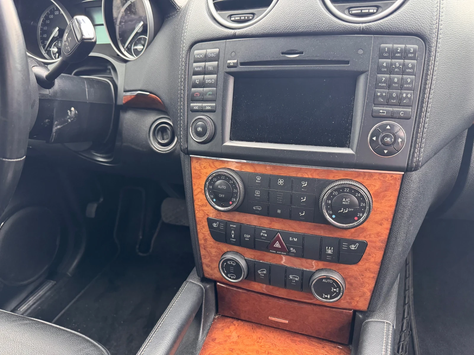 Mercedes-Benz GL 350 350d Facelift 7 местен ПЕЧКА/ НАВИ/ ПОДГРЕВ - изображение 4