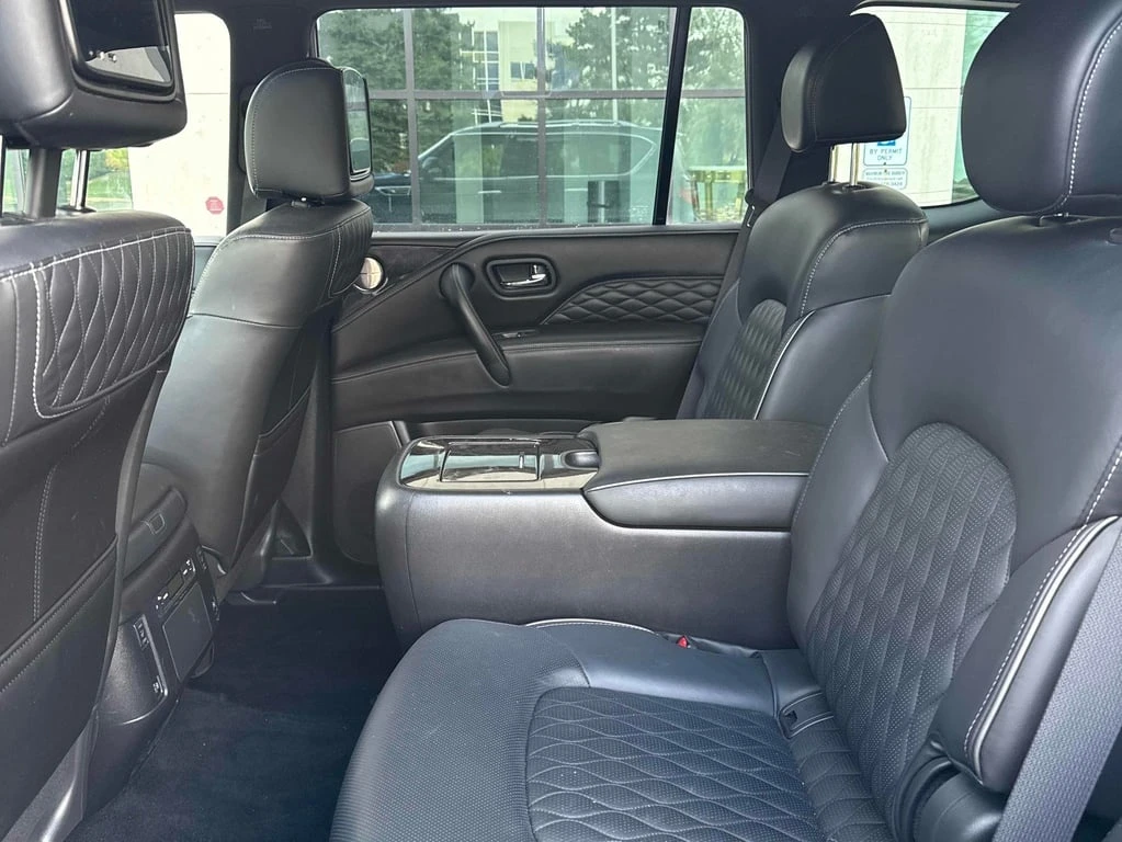 Infiniti QX80 * 7 Passenger * CARFAX * БЕЗ ПЪРВОНАЧАЛНА ВНОСКА - изображение 10