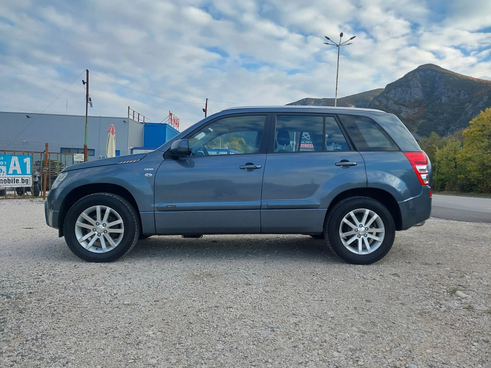 Suzuki Grand vitara 1.9 DDIS 129кс. 4х4 - изображение 2