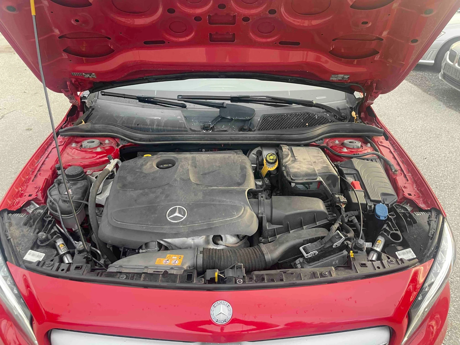 Mercedes-Benz GLA 250 211ps* 4M* 100хл.* НАВИ* КОЖА* ПАНО* КАМЕРА* FULL - изображение 2