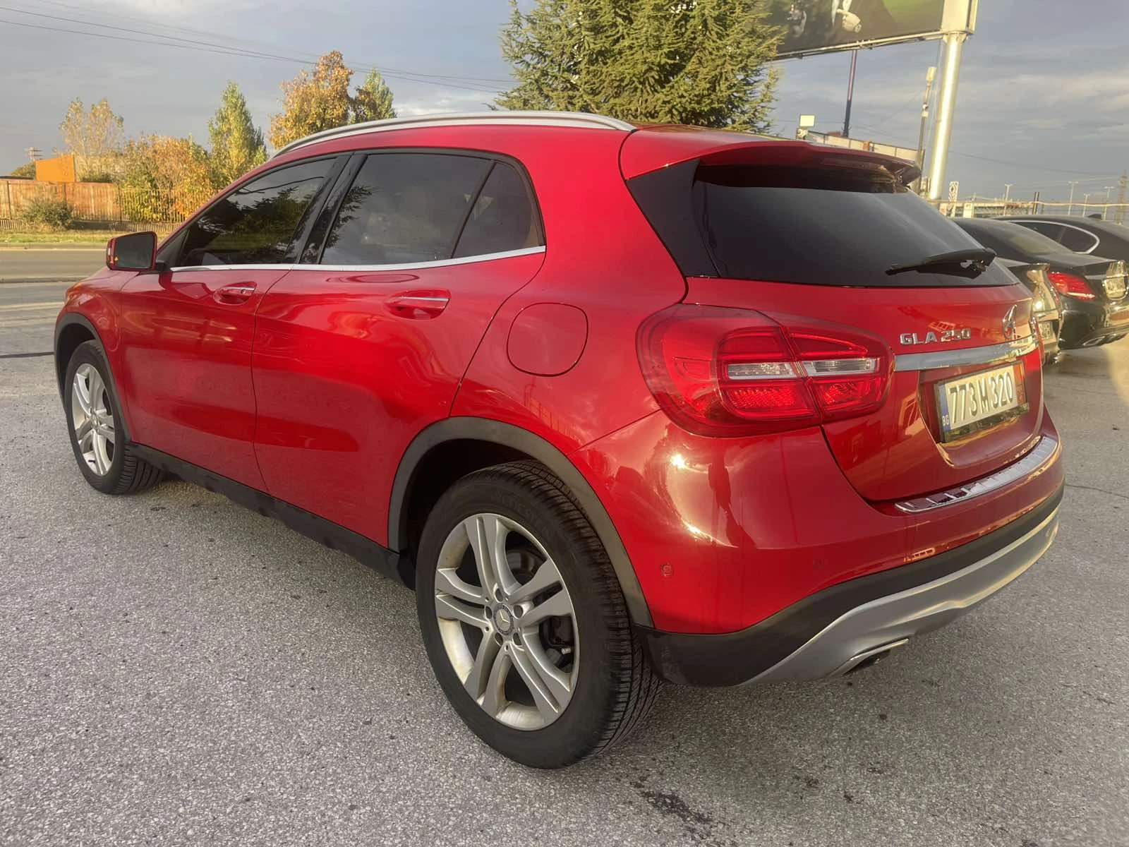 Mercedes-Benz GLA 250 211ps* 4M* 100хл.* НАВИ* КОЖА* ПАНО* КАМЕРА* FULL - изображение 9