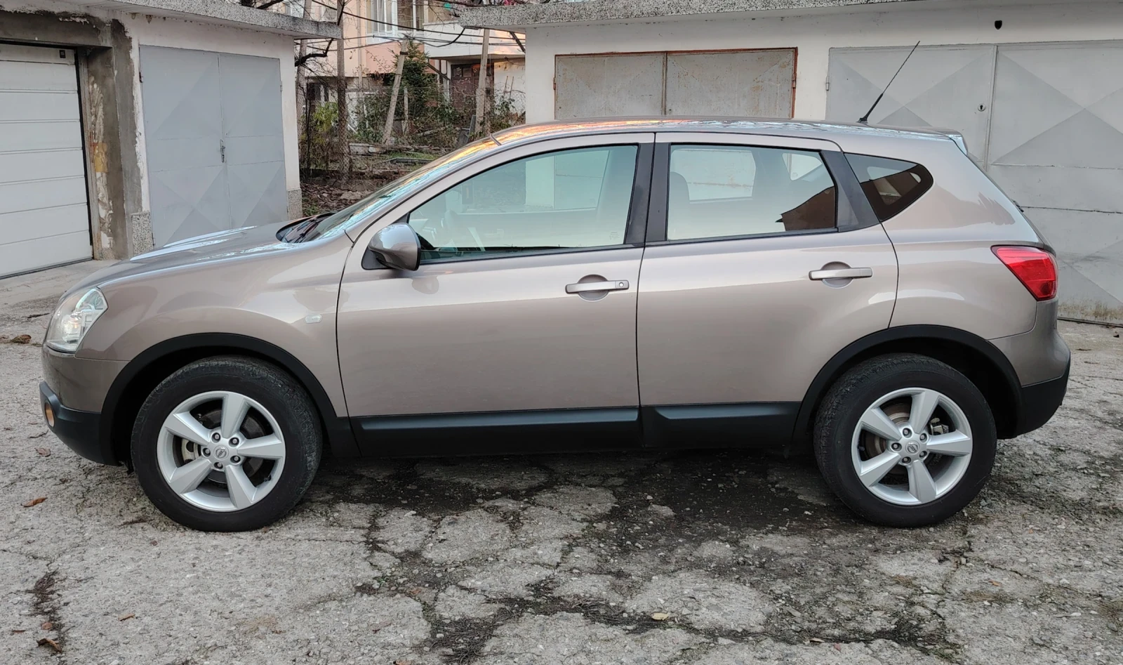 Nissan Qashqai 2.0i 141к.с Уникат!  - изображение 5