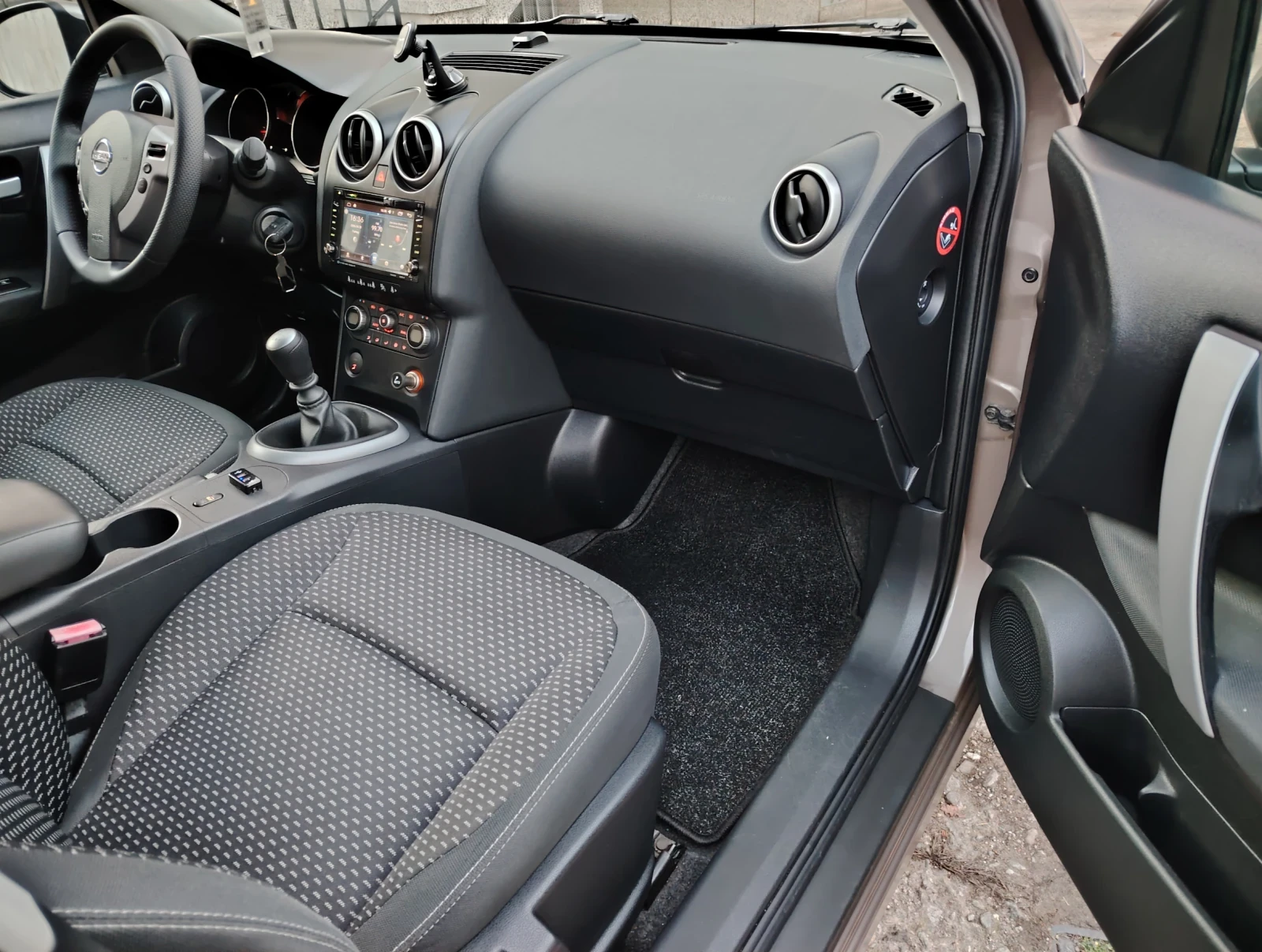 Nissan Qashqai 2.0i 141к.с Уникат!  - изображение 10