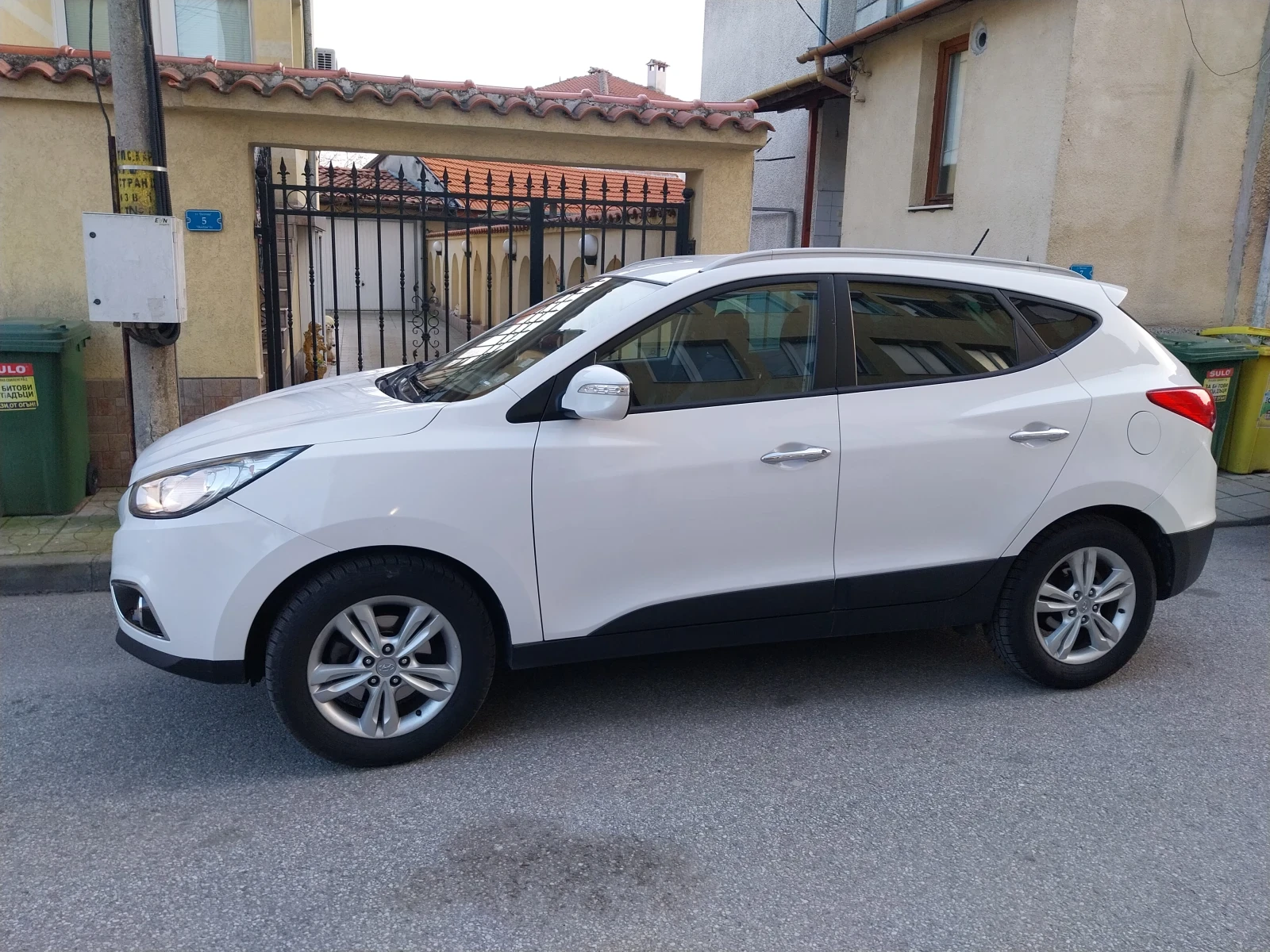 Hyundai IX35, снимка 2 - Автомобили и джипове - 53727246