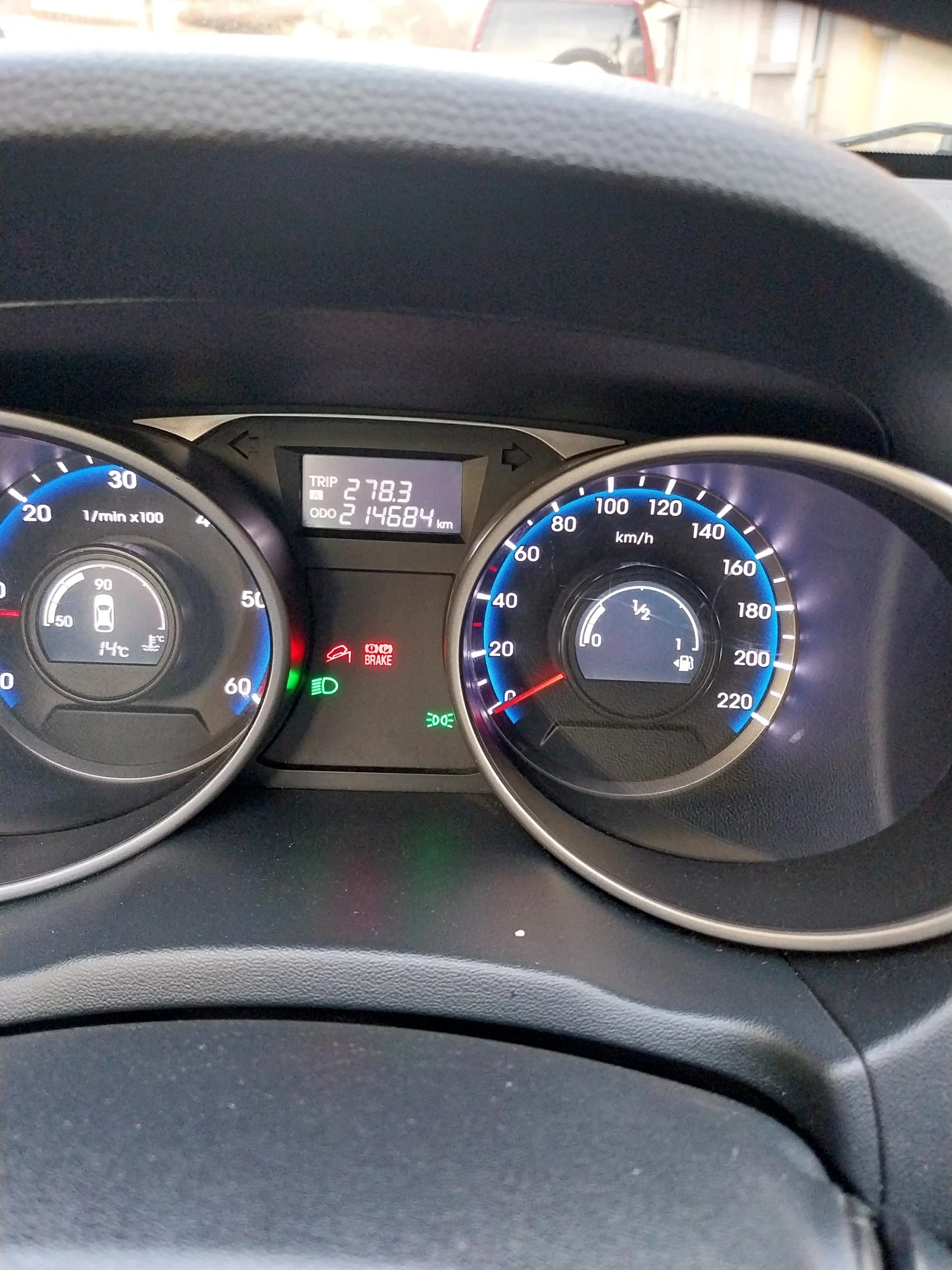 Hyundai IX35, снимка 4 - Автомобили и джипове - 53727246