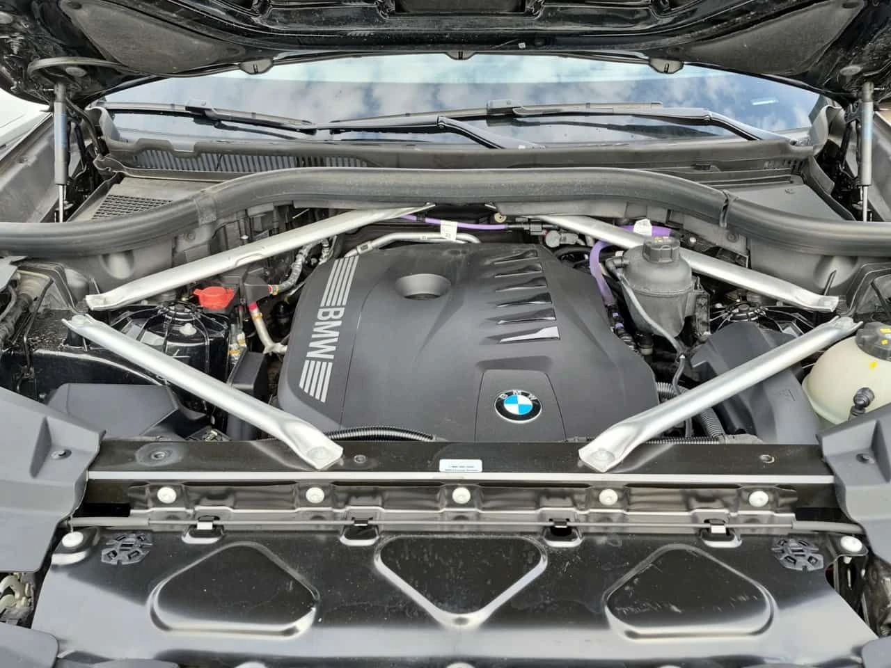 BMW X6 xDrive40i/DIS/PANO/360 CAM, снимка 13 - Автомобили и джипове - 53728858