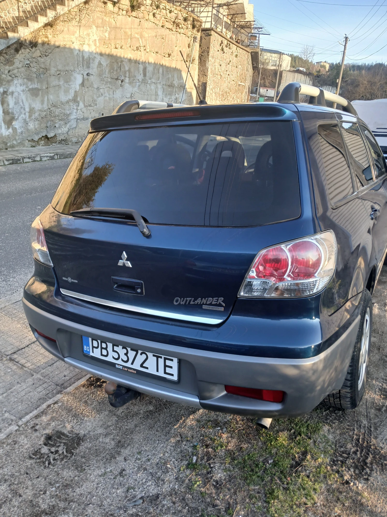 Mitsubishi Outlander, снимка 4 - Автомобили и джипове - 53911018