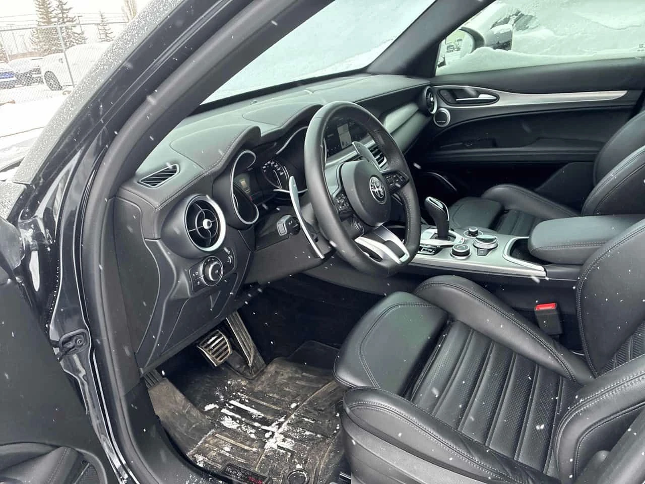 Alfa Romeo Stelvio * Veloce * PANO* KEYLESS* �������*  | Mobile.bg � ����������� 5