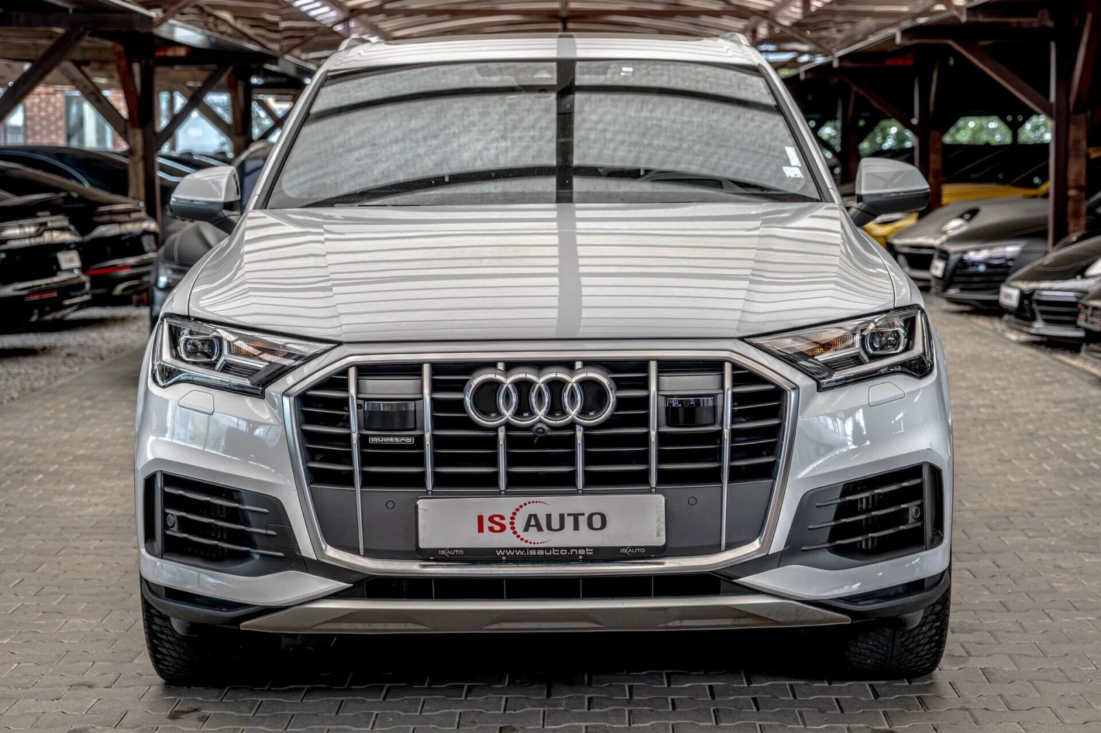 Audi Q7 55TFSI/6+ 1/Камера 360/Soft Close/Distronic/Lane A