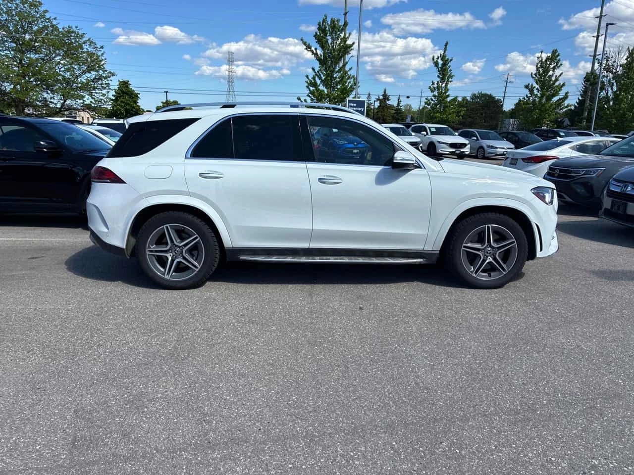 Mercedes-Benz GLE 350 * ОТ ПРЕДСТАВИТЕЛСТВО* 2 КЛЮЧА* 360 КАМЕРА* , снимка 3 - Автомобили и джипове - 54747481