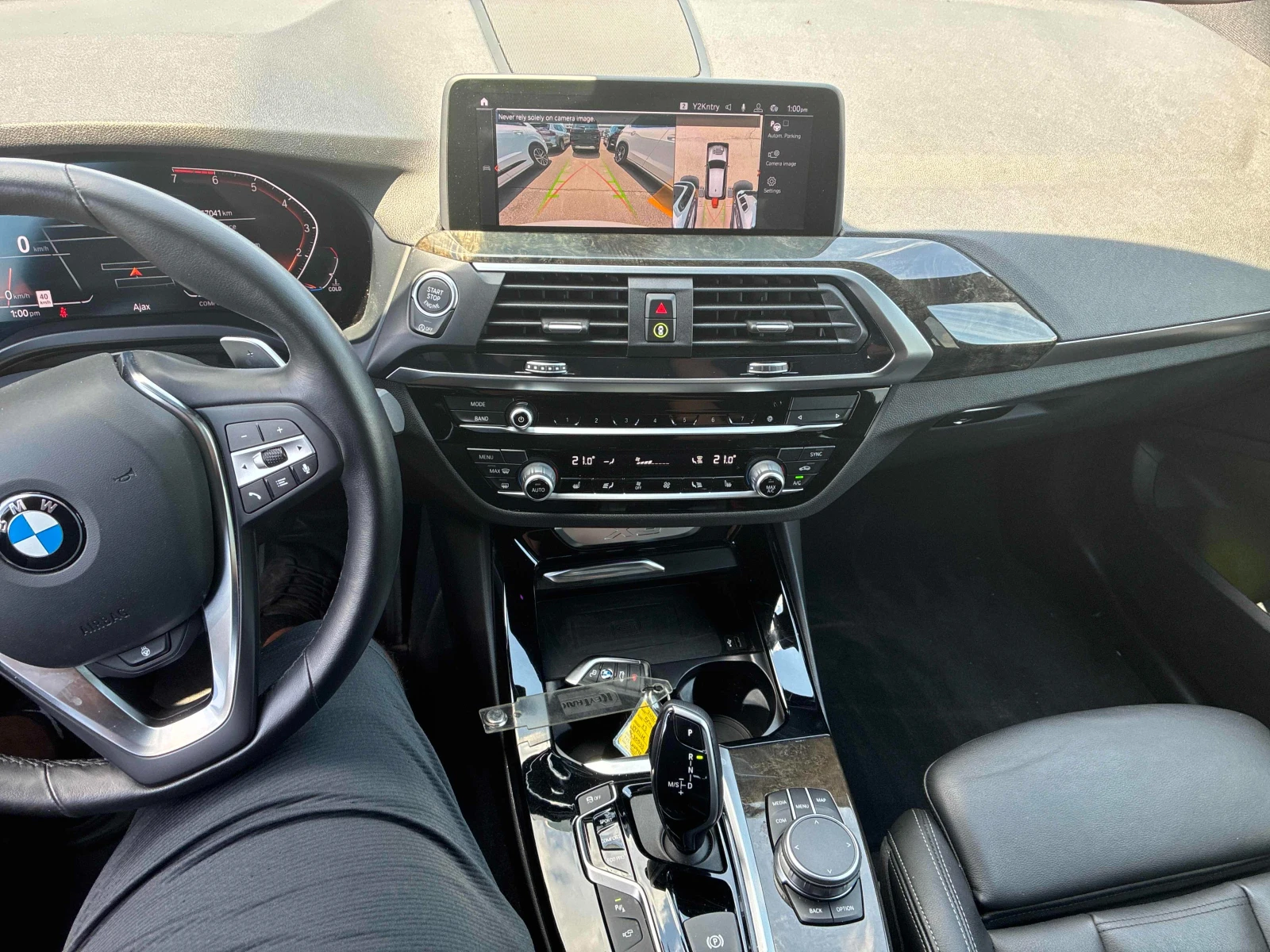 BMW X3 xDrive30i * Keyless * CARFAX * АВТО КРЕДИТ * , снимка 7 - Автомобили и джипове - 54949785