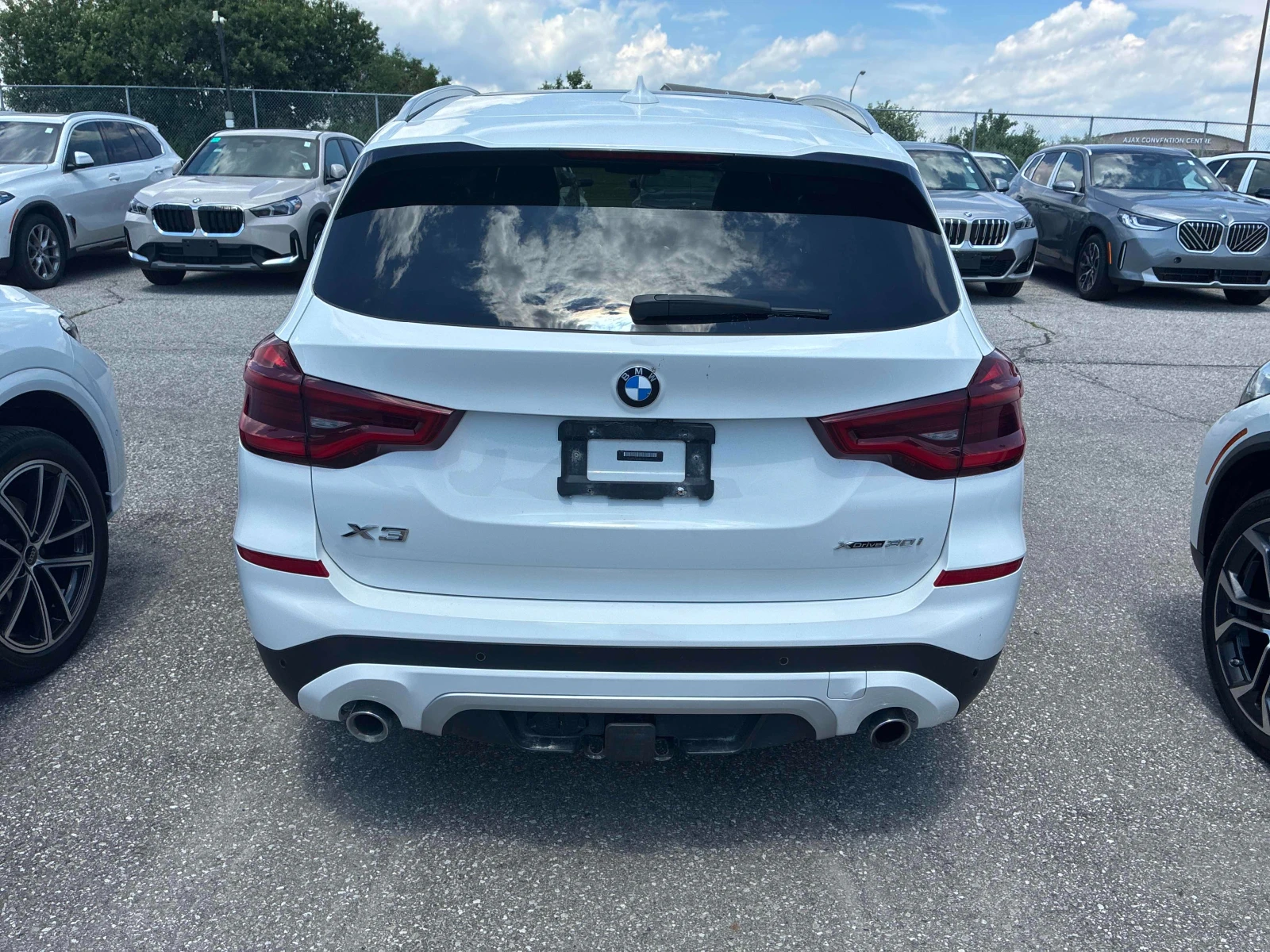 BMW X3 xDrive30i * Keyless * CARFAX * АВТО КРЕДИТ * , снимка 5 - Автомобили и джипове - 54949785
