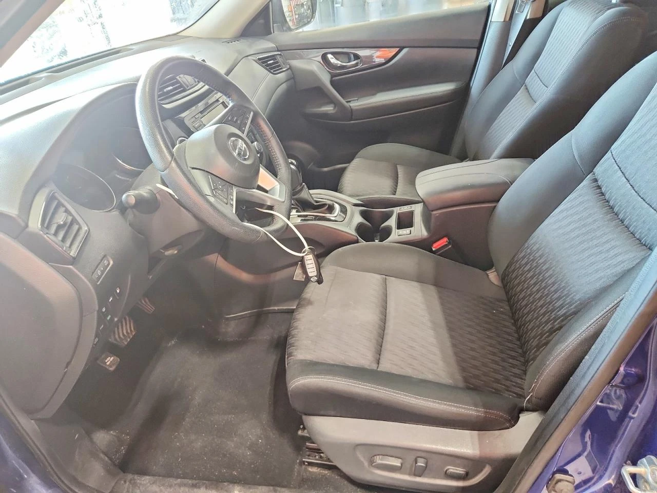 Nissan Rogue 2.5l Sv, снимка 7 - Автомобили и джипове - 55994348