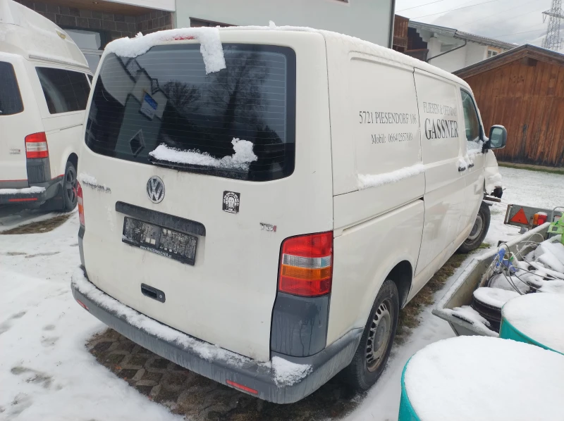 VW T5 1.9ТДИ Твърда цена, снимка 6 - Бусове и автобуси - 48669844