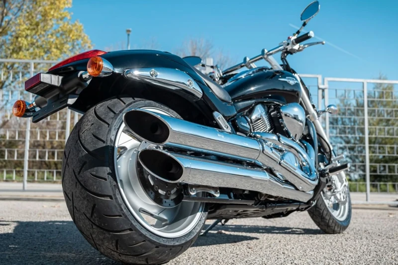 Suzuki Boulevard 1800, снимка 11 - Мотоциклети и мототехника - 52280323