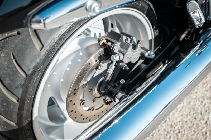 Suzuki Boulevard 1800, снимка 14 - Мотоциклети и мототехника - 52280323