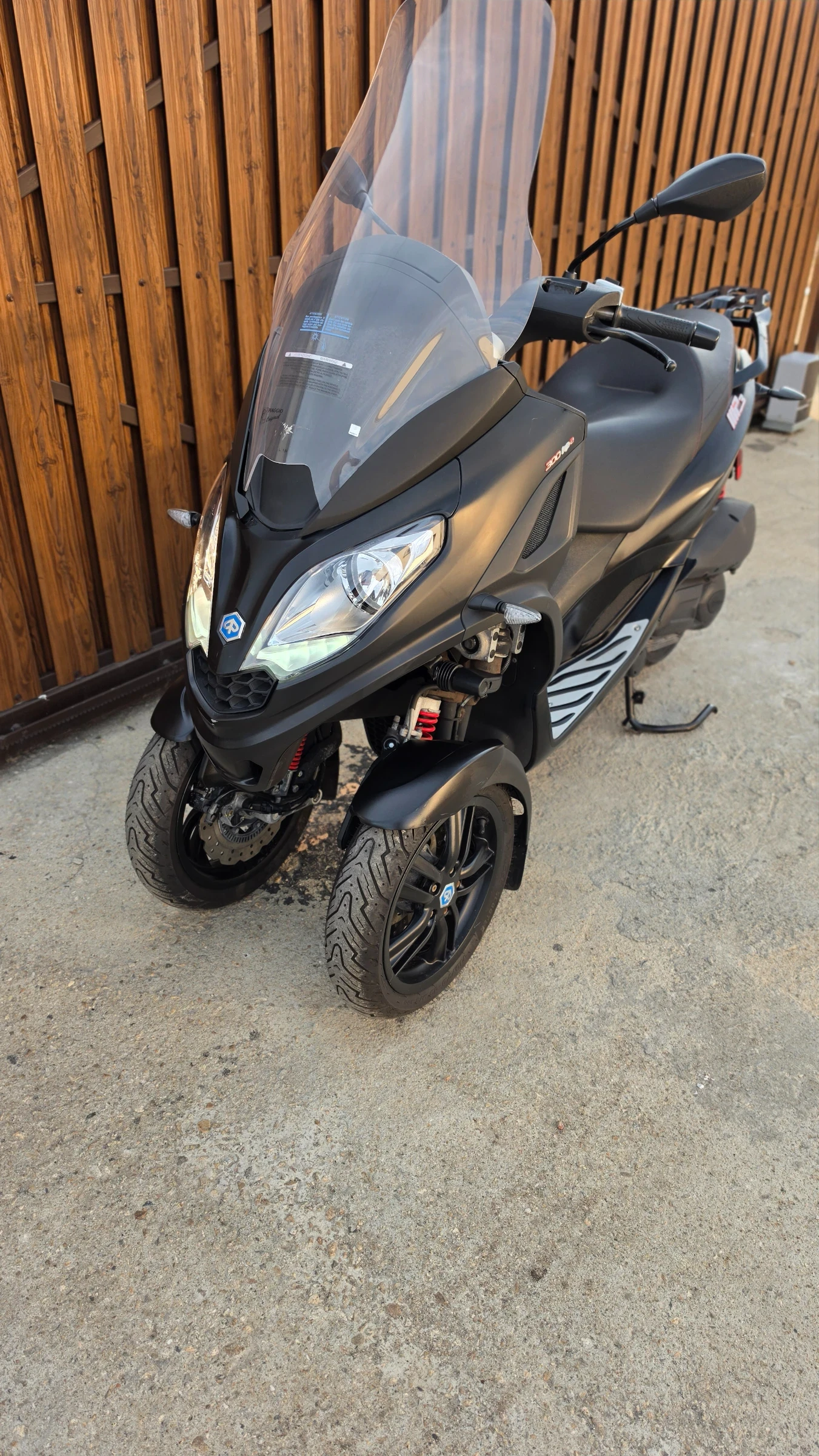 Piaggio Mp3 300i LT abs sport 2br, снимка 12 - Мотоциклети и мототехника - 54794583