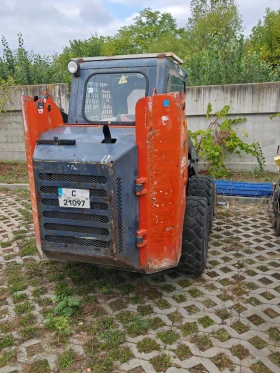 Мини челни товарачи Bobcat Thomas , снимка 2