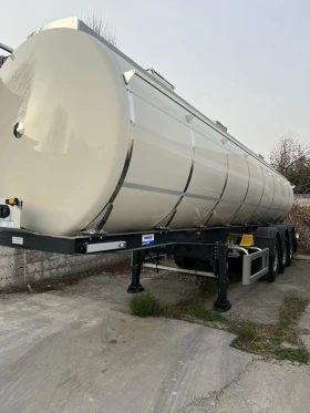      Menci SA105 32000l Thermoisolated