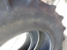 Гуми, снимка 8