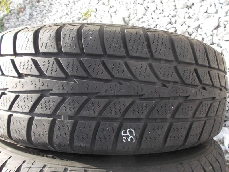 Гуми Зимни 175/65R14, снимка 3 - Гуми и джанти - 23259986