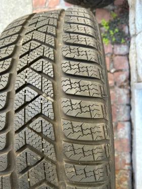 Гуми с джанти Pirelli 215/55R17, снимка 6 - Гуми и джанти - 47749287