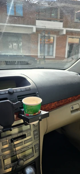 Toyota Avensis, снимка 2