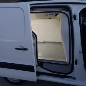Peugeot Partner хладилен с климатик, снимка 13