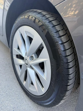 Skoda Octavia 2.0 TDI, 150к.с. Седан/хечбек , снимка 10
