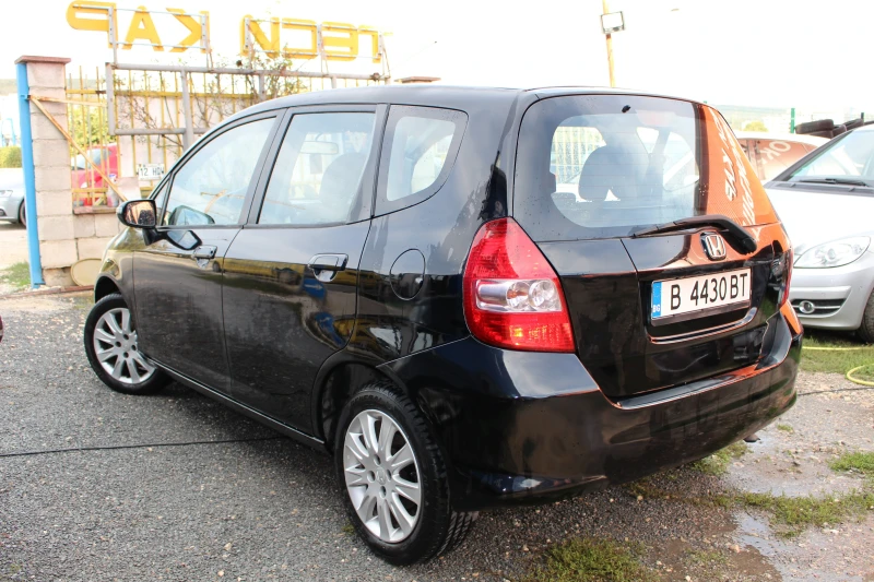 Honda Jazz 1.4i FACELIFT, снимка 11 - Автомобили и джипове - 47523999