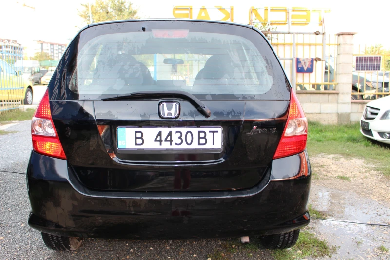 Honda Jazz 1.4i FACELIFT, снимка 5 - Автомобили и джипове - 47523999