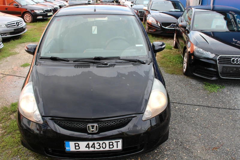 Honda Jazz 1.4i FACELIFT, снимка 3 - Автомобили и джипове - 47523999