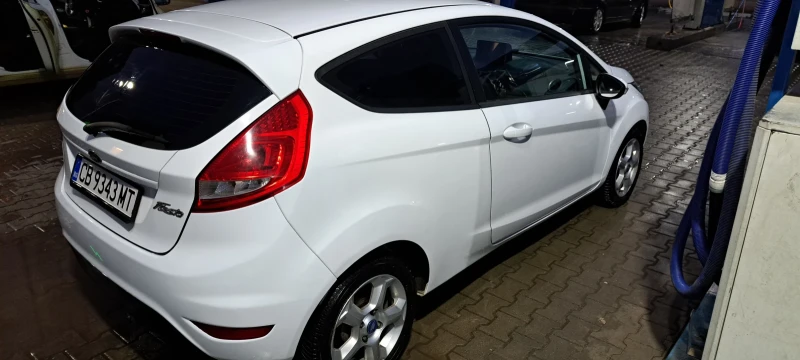 Ford Fiesta, снимка 5 - Автомобили и джипове - 48802720