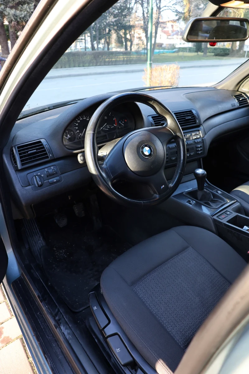 BMW 320 150кс 6 скорости, снимка 9 - Автомобили и джипове - 49364475