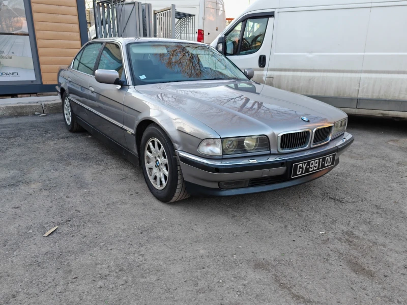 BMW 740 iL , снимка 2 - Автомобили и джипове - 49378313