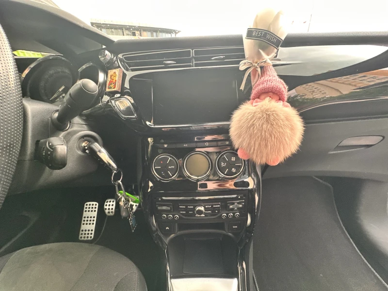 Citroen DS3, снимка 13 - Автомобили и джипове - 50527063