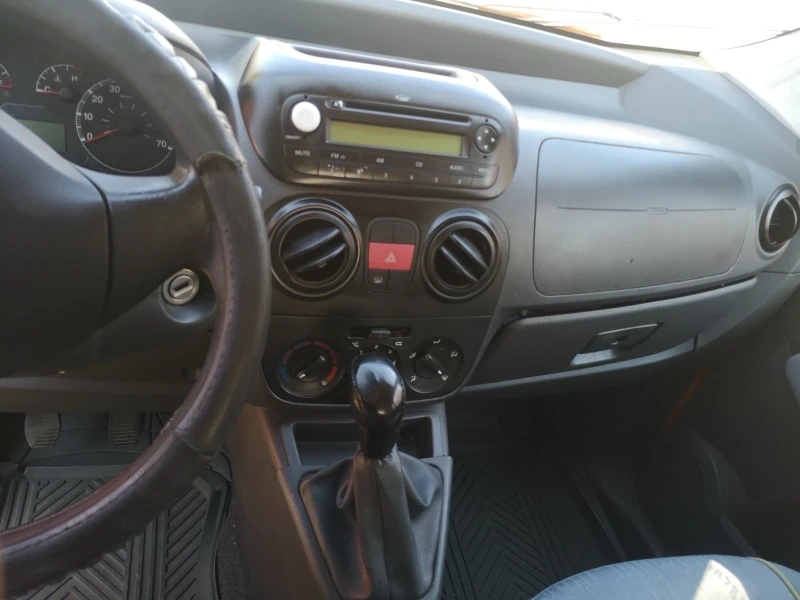 Peugeot Bipper 1.4HDI, снимка 5 - Автомобили и джипове - 51698893
