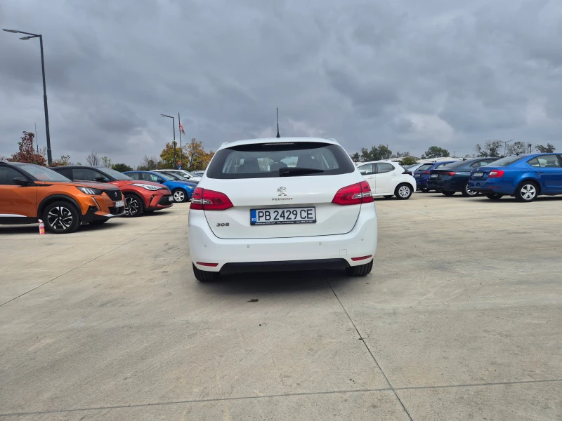 Peugeot 308 НОВА ALLURE 1.5 HDi А/Т 130кс, снимка 4 - Автомобили и джипове - 52097301