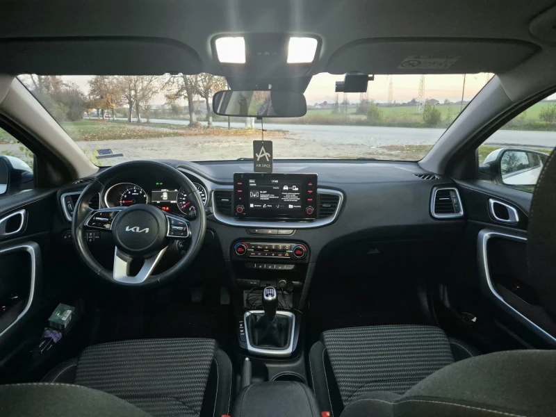 Kia XCeed 1.0 Comfort, снимка 7 - Автомобили и джипове - 52426444