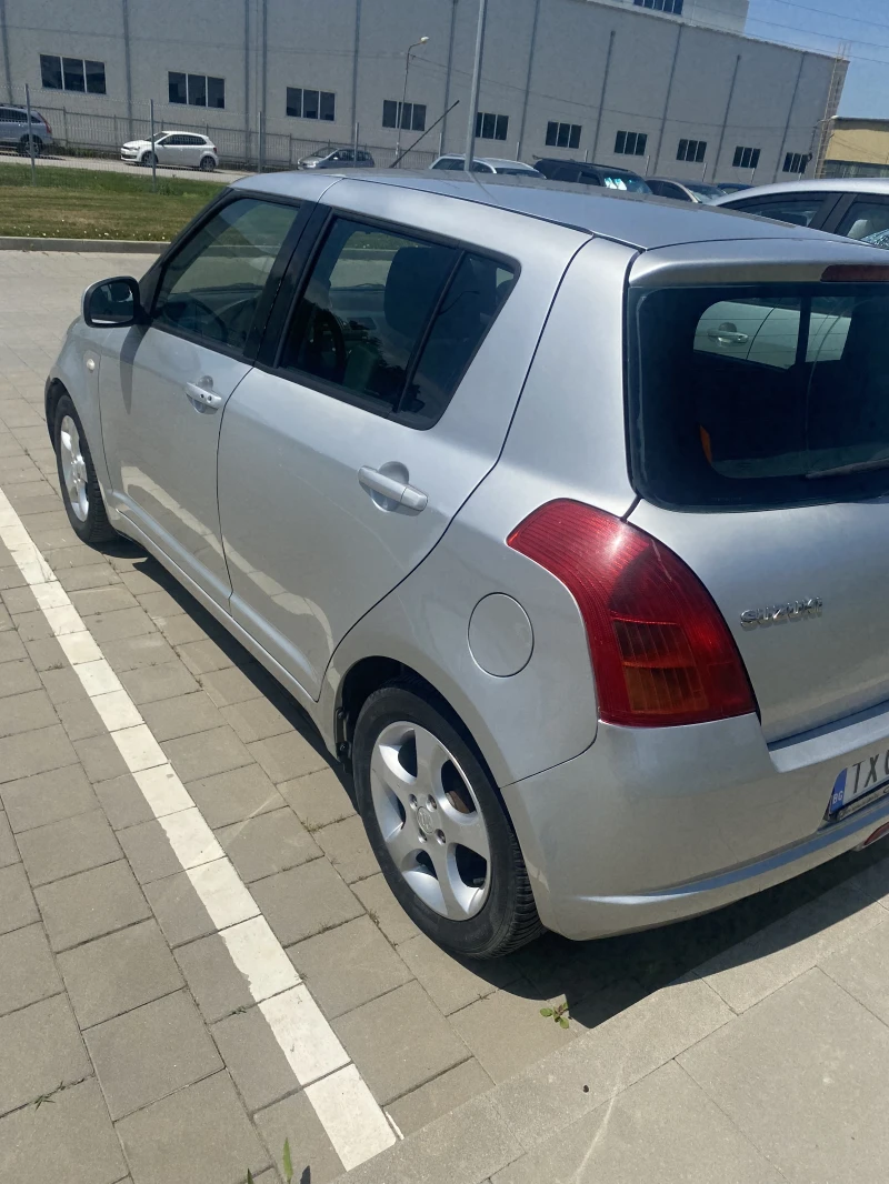 Suzuki Swift, снимка 5 - Автомобили и джипове - 52703407