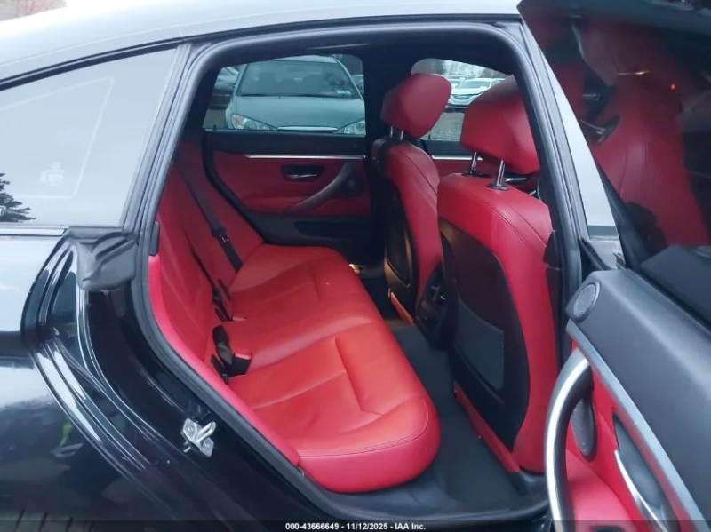 BMW 440 M* HEADUP* КАМЕРА* ПАНО* МЪРТВАТОЧКА* ПАМЕТ* HARMA, снимка 9 - Автомобили и джипове - 52774435