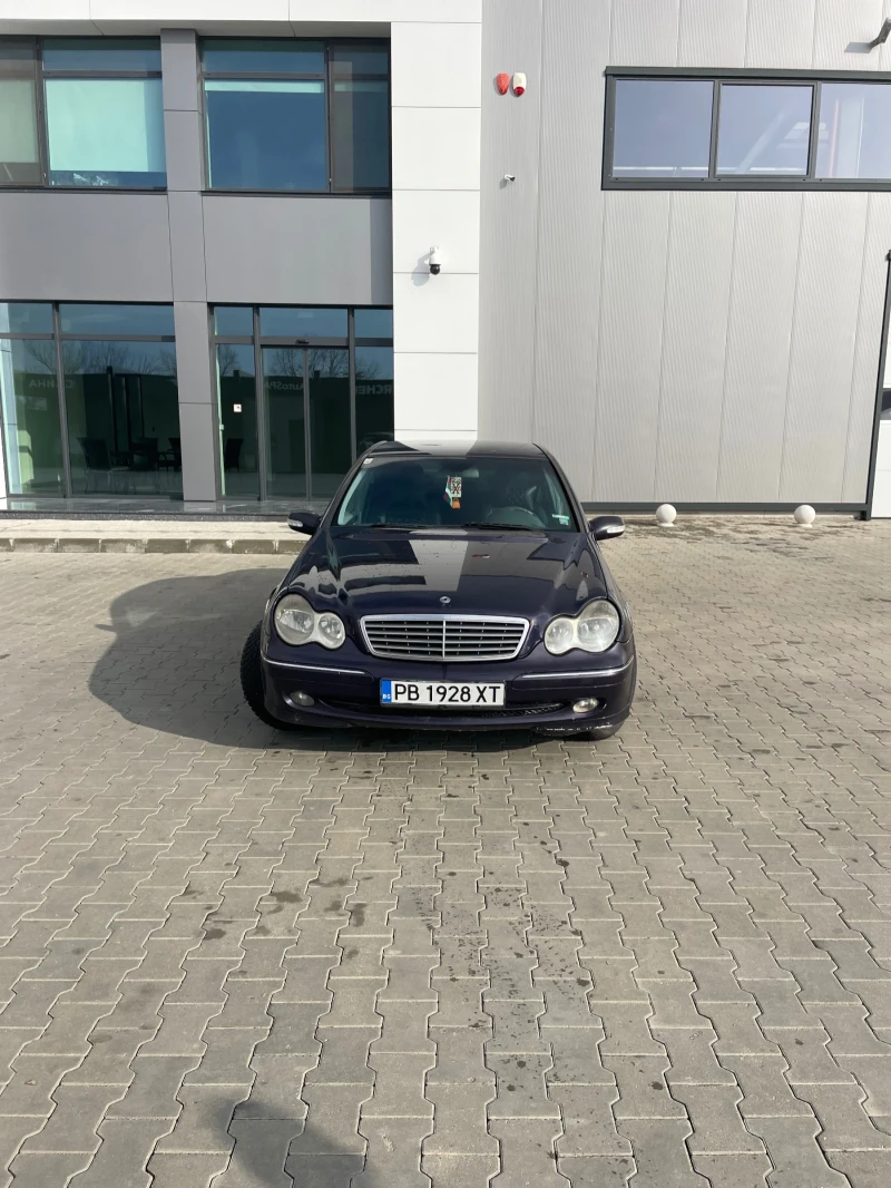 Mercedes-Benz C 220 Лед фарове, снимка 6 - Автомобили и джипове - 52989804