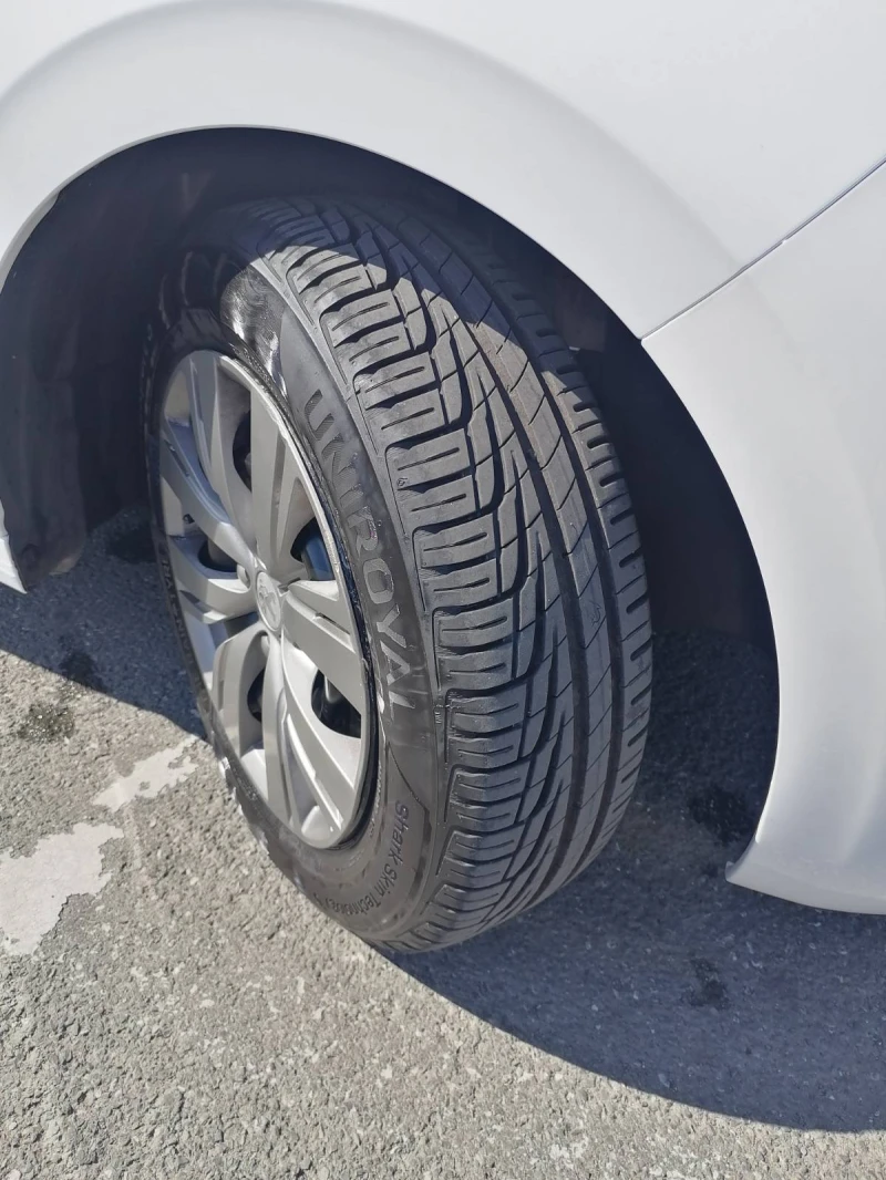 Peugeot 208, снимка 4 - Автомобили и джипове - 53470524