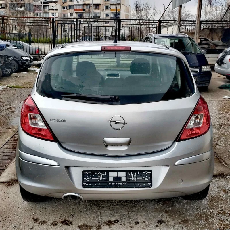 Opel Corsa 1, 3 multijet, снимка 4 - Автомобили и джипове - 53587071