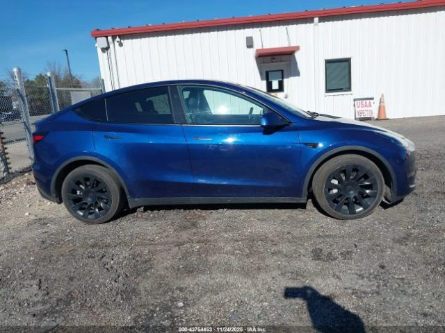 Tesla Model Y LONG RANGE DUAL MOTOR AWD, снимка 11 - Автомобили и джипове - 53285035