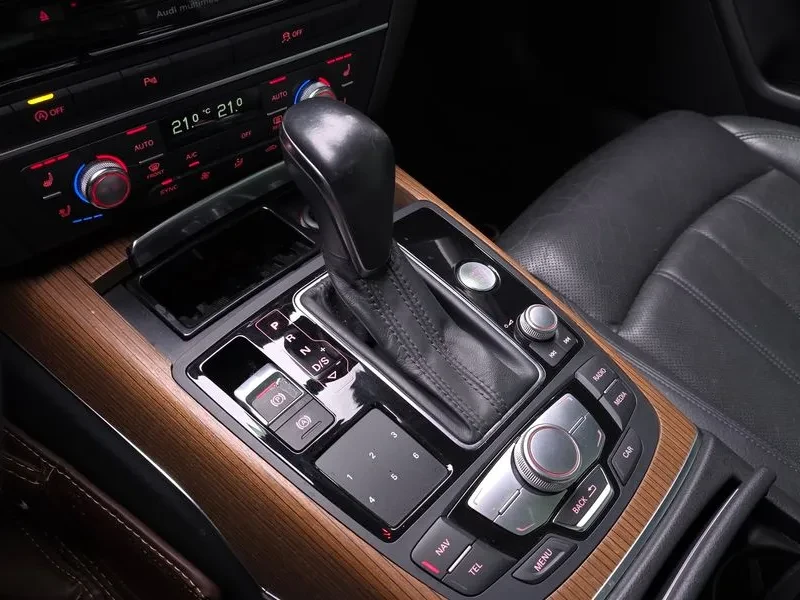 Audi A6 40 Tdi Quattro Premium, снимка 9 - Автомобили и джипове - 55883553