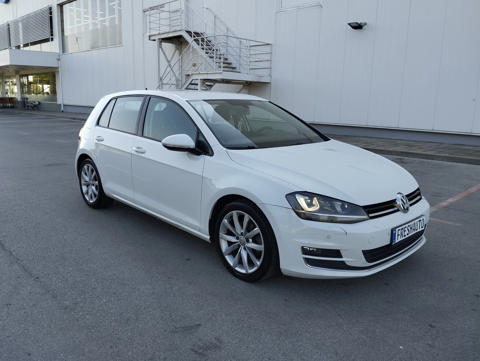 VW Golf 2.0tdi 150кс NAVI DSG - изображение 2