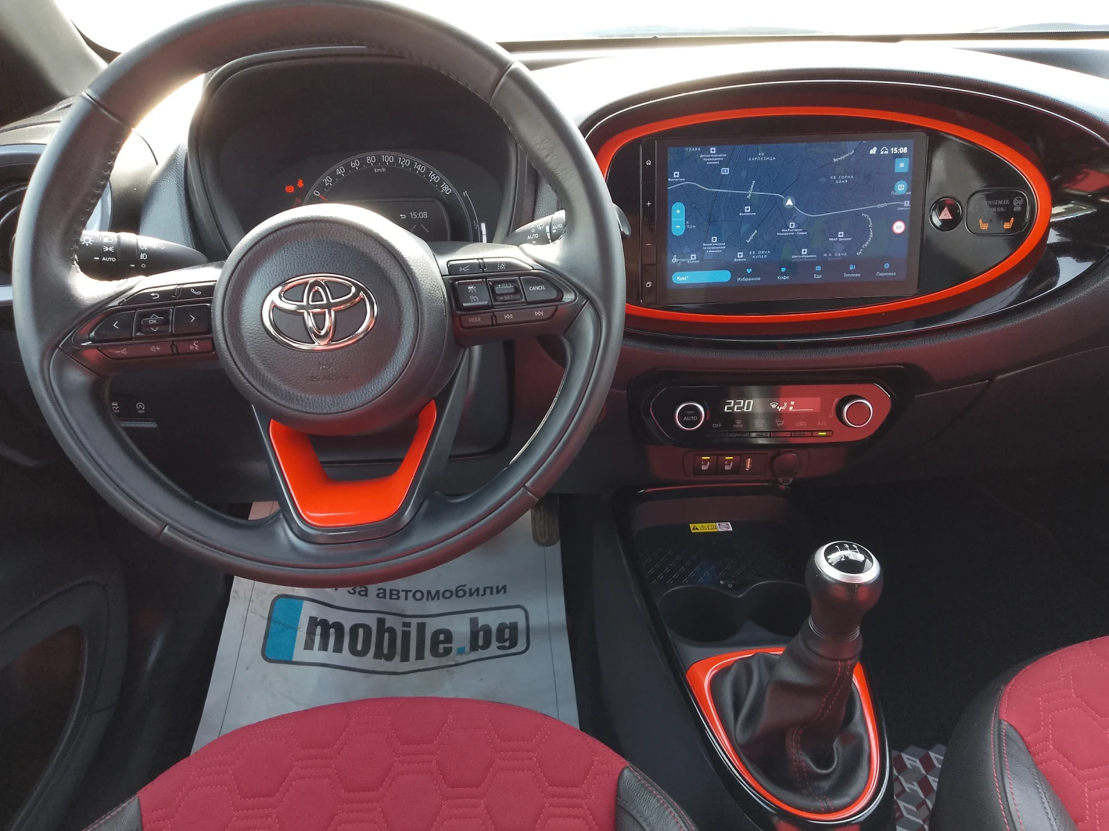 Toyota Aygo AYGO-X/1.0 VVTI/UNDERCOVER JUN TAKAHASHI | Mobile.bg — изображение 12
