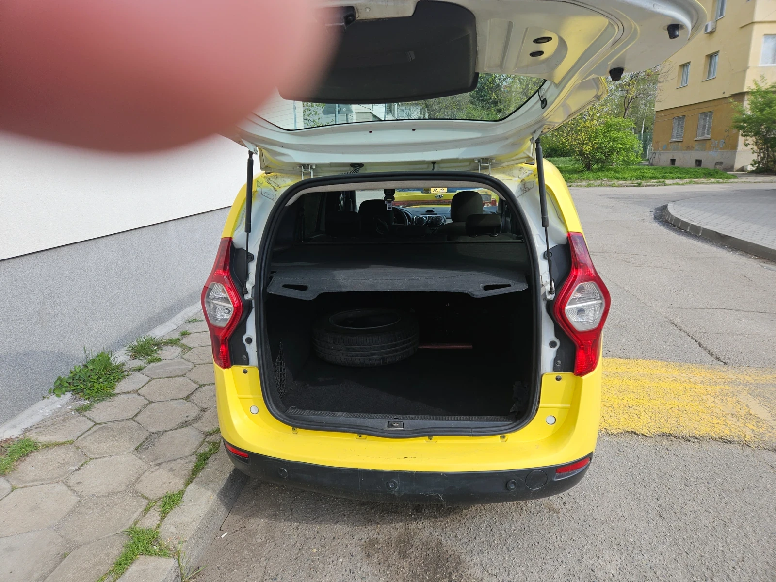 Dacia Lodgy  - изображение 2